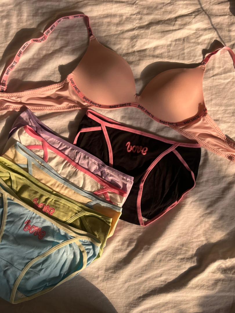 سوتین تک صورتی